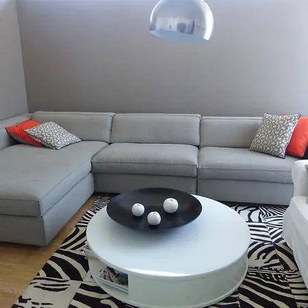 Bdw Belle Maison Avec Piscine * سان جون ديلاك